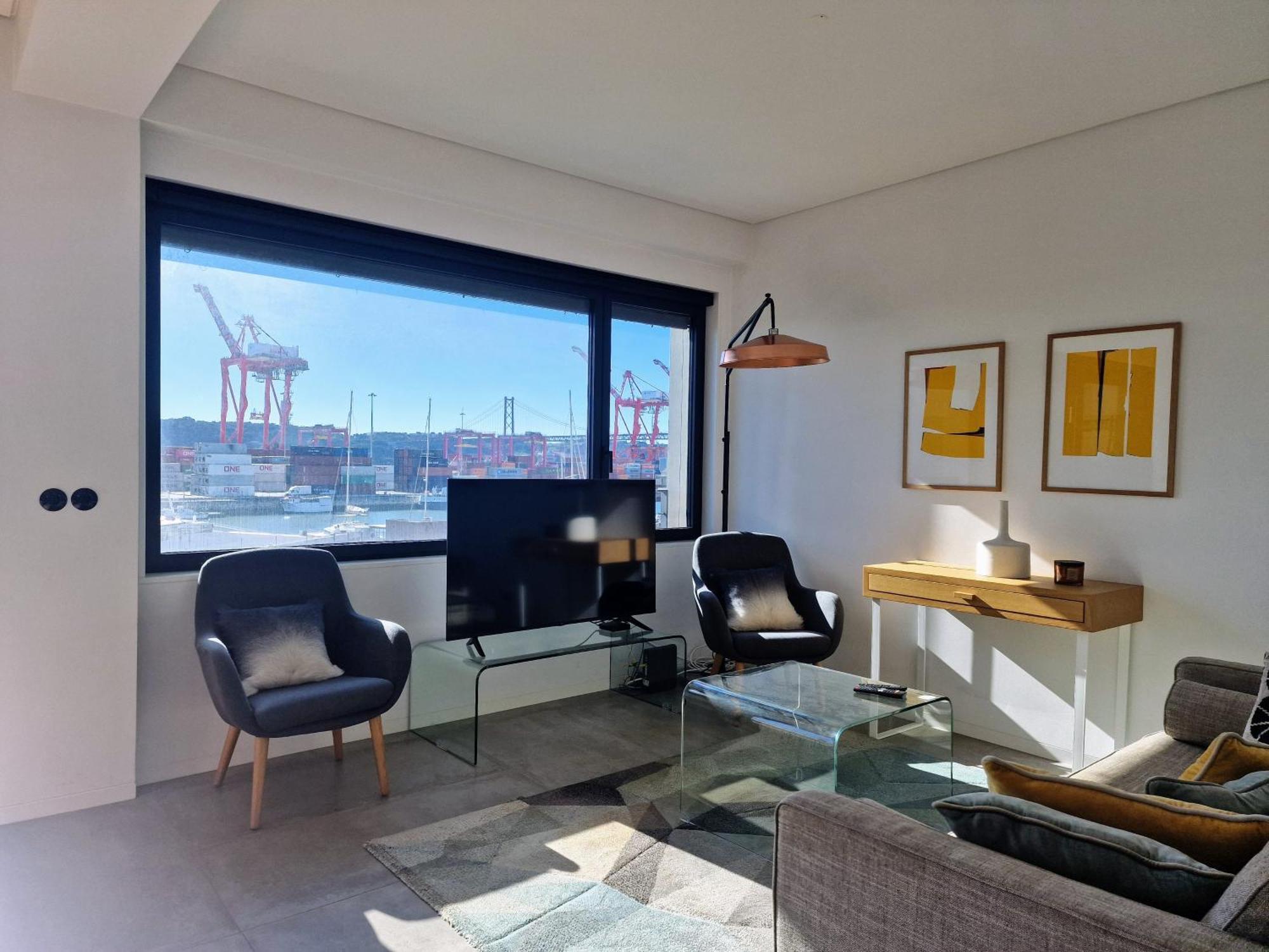 Mbird Riverside 2bd Flat With Garage Apartamento Lisboa