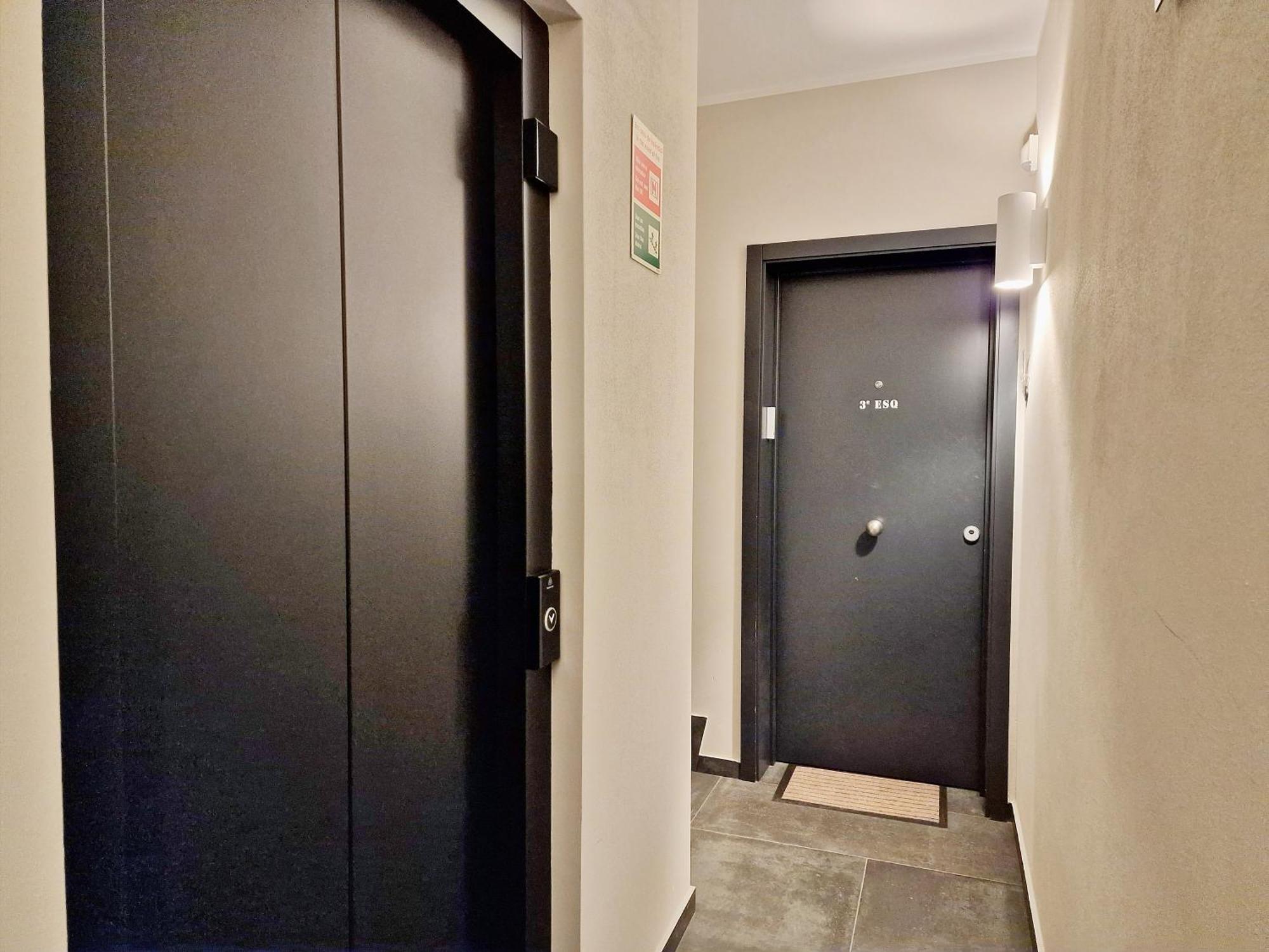 Mbird Riverside 2bd Flat With Garage Apartamento *